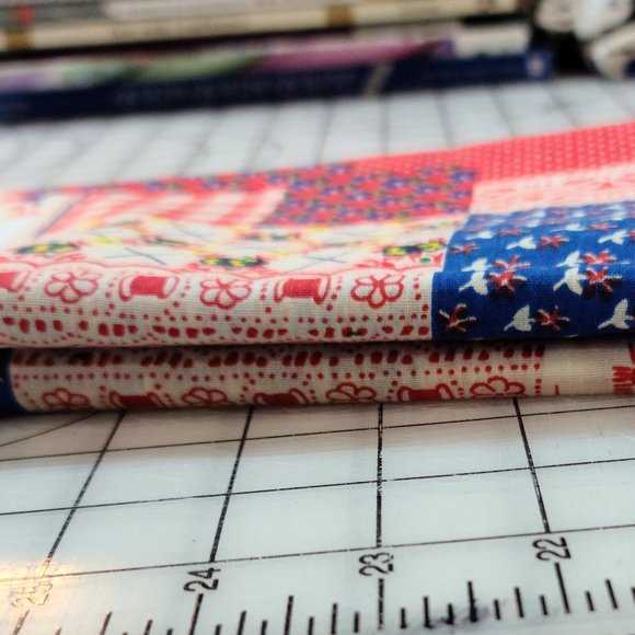 Bandana Fabric "2 pieces"of Fabric + 1 Remnant" SEE INFORMATION - Picture 10 of 14